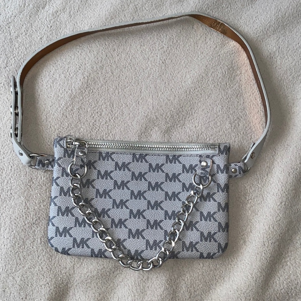 Belt purse